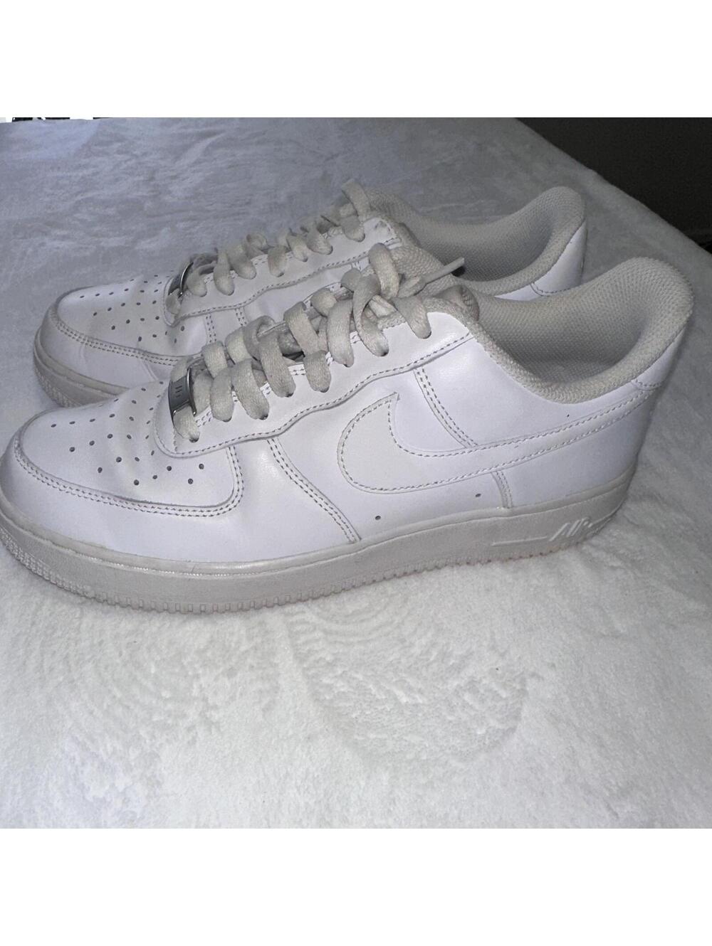 Nike Air Force 1 White Leather Sneakers size 9